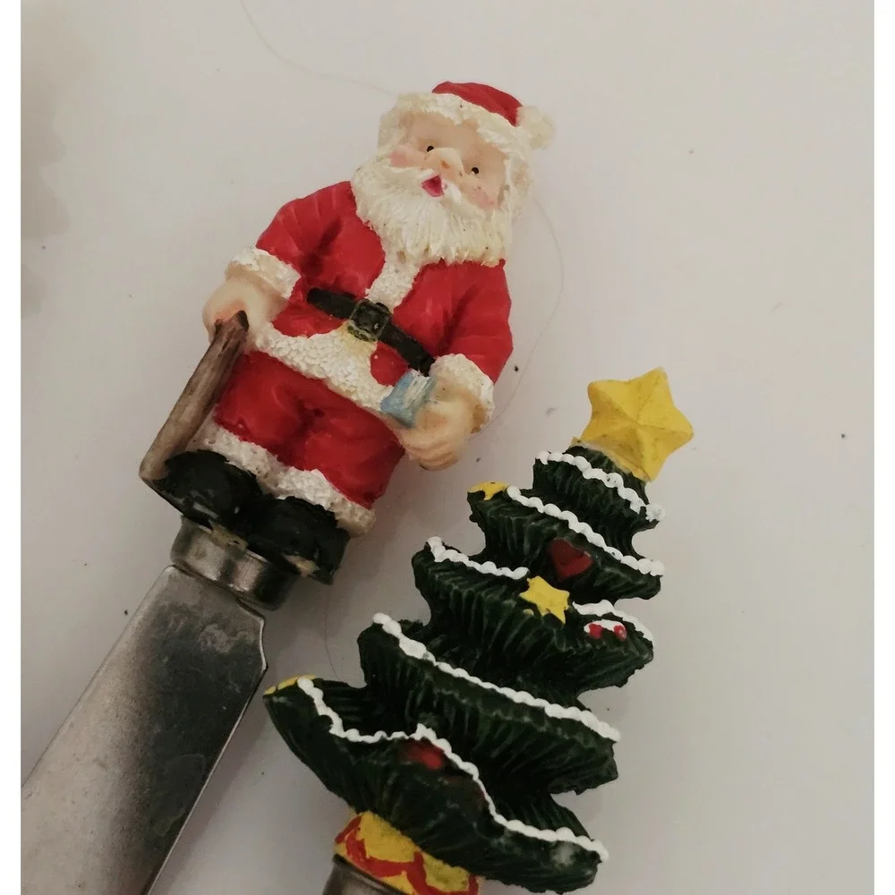 Resin Christmas‎ Trees/Santa/4pc  Cheese/jam Spreaders